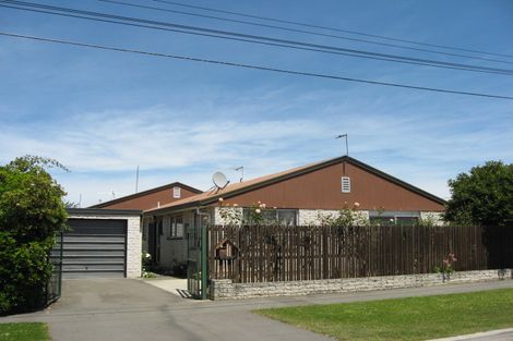 Photo of property in 3/16 Gresford Street, Edgeware, Christchurch, 8013
