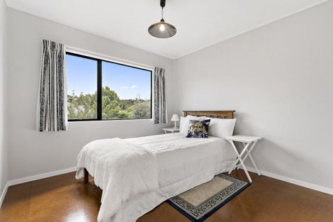 Photo of property in 87 Glenvar Road, Torbay, Auckland, 0630