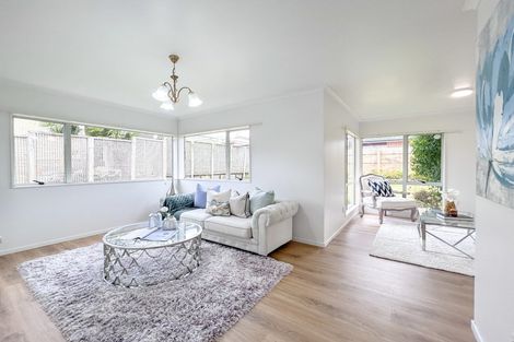 Photo of property in 11 Amherst Place, Albany, Auckland, 0632