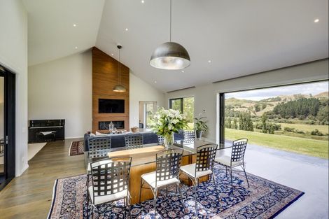 Photo of property in 103 Matangi Road, Kahuranaki, Havelock North, 4294