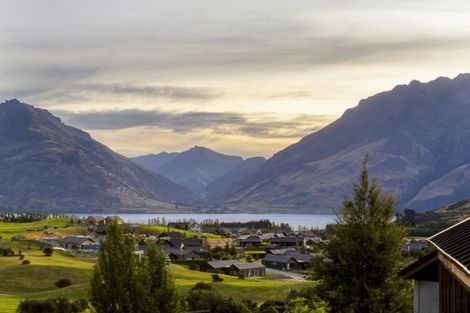 Photo of property in 10 Mckellar Drive, Jacks Point, Queenstown, 9371