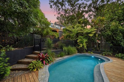 Photo of property in 34 Montclair Rise, Browns Bay, Auckland, 0630