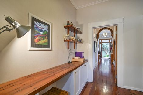 Photo of property in 1205a Karamu Road North, Mayfair, Hastings, 4122