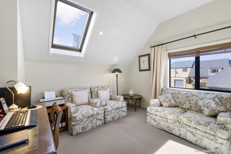Photo of property in 19 Futuna Close, Karori, Wellington, 6012