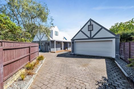 Photo of property in 76a Paynters Avenue, Strandon, New Plymouth, 4312