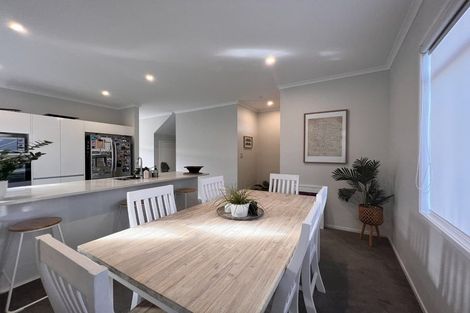 Photo of property in 6 Pinto Road, Pukekohe, 2120