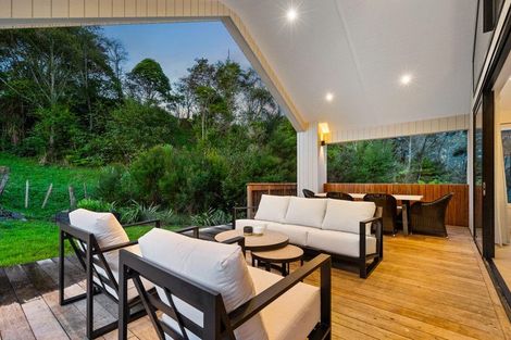 Photo of property in 8 Collings Drive, Lucas Heights, Albany, 0793