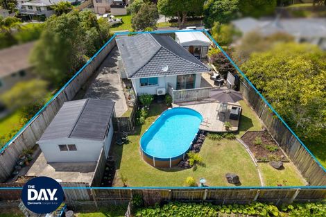 Photo of property in 4 Spinella Drive, Bayview, Auckland, 0629