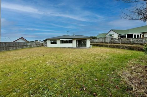 Photo of property in 13 Robinson Terrace, Rangatira Park, Taupo, 3330