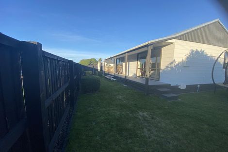 Photo of property in 25 Sandra Street, South New Brighton, Christchurch, 8062