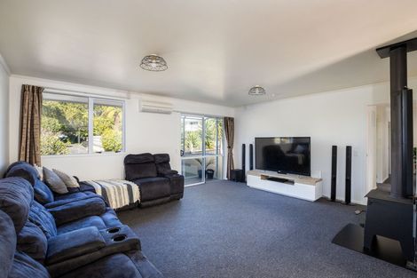 Photo of property in 6a Shaldon Crescent, Blagdon, New Plymouth, 4310