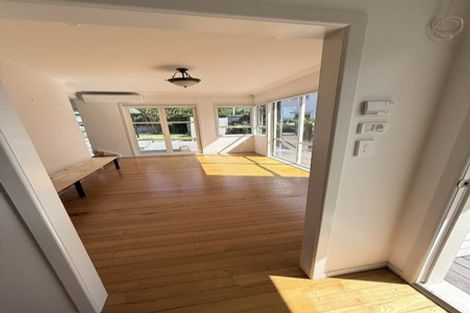 Photo of property in 1/3 Hauraki Crescent, Pinehill, Auckland, 0632