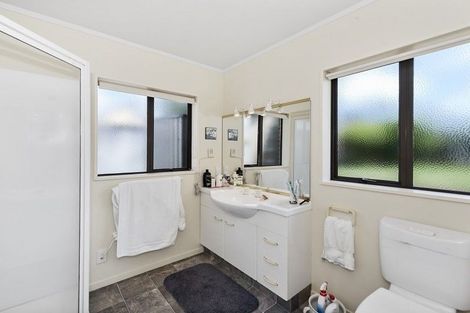 Photo of property in 50 Keswick Crescent, Huntington, Hamilton, 3210