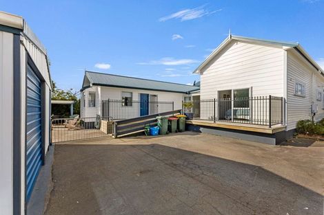 Photo of property in 173 Waihi Road, Hawera, 4610