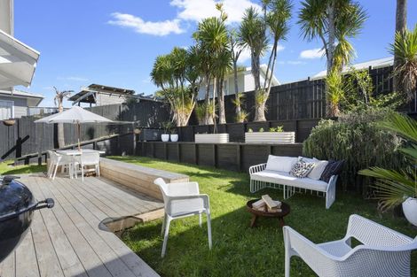 Photo of property in 55 Chislehurst Street, Henderson, Auckland, 0612
