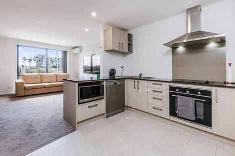 Photo of property in 23 Saddleback Crescent, Papakura, 2110