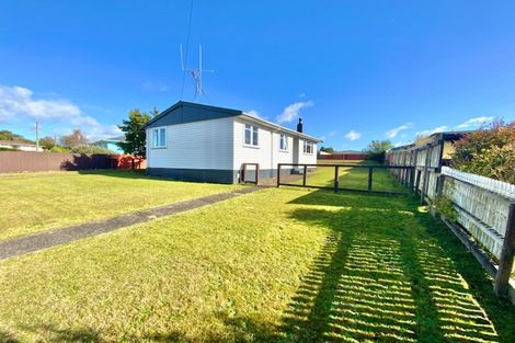 Photo of property in 16 Crathie Crescent, Tokoroa, 3420