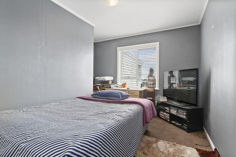 Photo of property in 34 Ranui Avenue, Ranui, Auckland, 0612