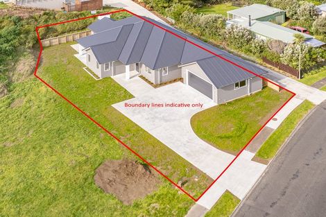 Photo of property in 14 Longbeach Drive, Castlecliff, Wanganui, 4501
