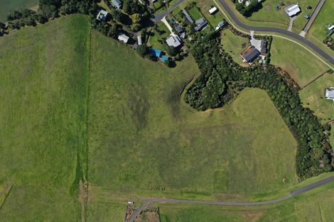 Photo of property in 28 Opoia Drive, Awhitu, 2684