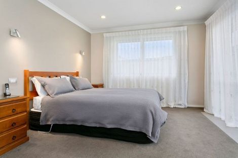 Photo of property in 23 Lilac Close, Cambridge, 3434