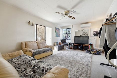 Photo of property in 22 Matata Place, Tokoroa, 3420