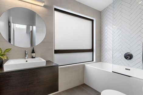 Photo of property in 12 Lindsay Street, St Albans, Christchurch, 8014