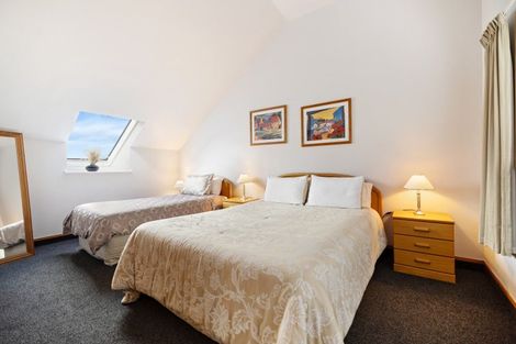 Photo of property in 19 Goldfield Heights, Queenstown, 9300