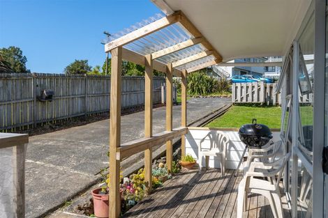Photo of property in 8 Yorke Road, Haruru, 0204