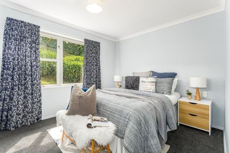 Photo of property in 13 Tainui Terrace, Tawa, Wellington, 5028