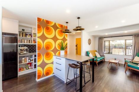 Photo of property in 36 Hollis Road, Paraparaumu Beach, Paraparaumu, 5032