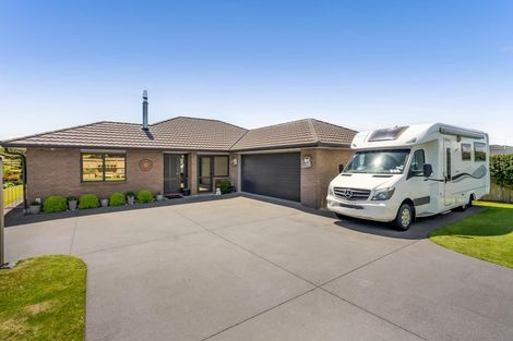 Photo of property in 20a Estate Grove, Inglewood, 4330