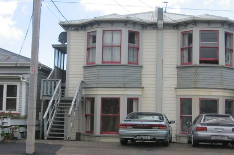 Photo of property in 61a Pirie Street, Mount Victoria, Wellington, 6011