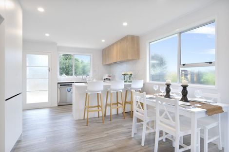 Photo of property in 16 Andelko Place, Henderson, Auckland, 0612
