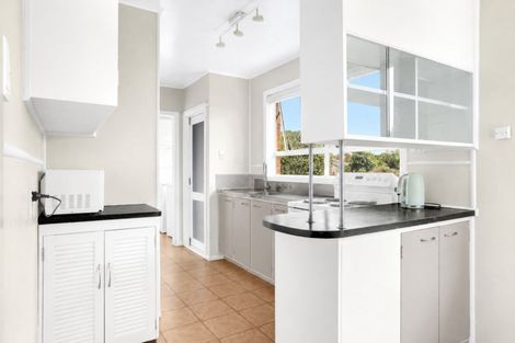 Photo of property in 24 Larnach Street, St Andrews, Hamilton, 3200