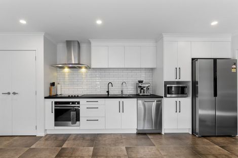 Photo of property in 18 Tomairangi Crescent, Pukekohe, 2120