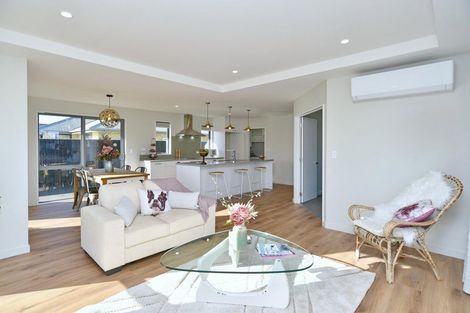 Photo of property in 1 Sills Street, Woodend, 7610