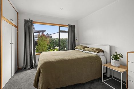 Photo of property in 12 Church Road, Taradale, Napier, 4112