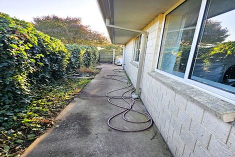 Photo of property in 71 Lamorna Road, Parklands, Christchurch, 8083