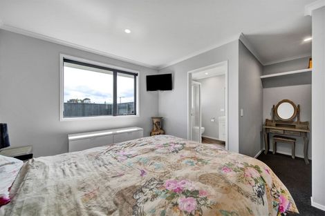 Photo of property in 5 Papawhero Drive, Bell Block, New Plymouth, 4312