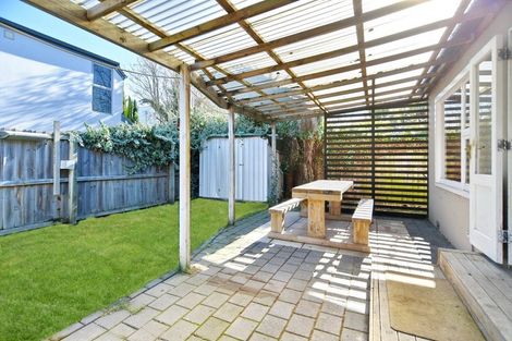Photo of property in 137 Geraldine Street, Edgeware, Christchurch, 8013