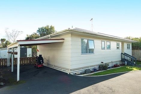 Photo of property in 4b Owens Road, Waiuku, 2123
