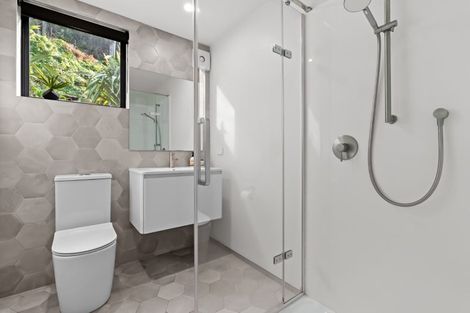 Photo of property in 49 Mount Pleasant Road, Aro Valley, Wellington, 6012