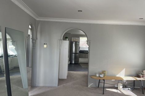 Photo of property in 10 Granville Drive, Massey, Auckland, 0614