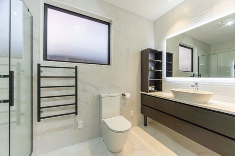 Photo of property in 11 Bight Road, Long Bay, Auckland, 0630