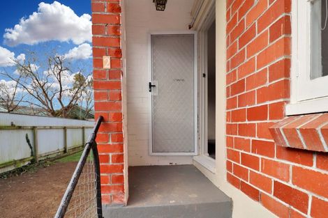 Photo of property in 2 Argyle Grove, Trentham, Upper Hutt, 5018