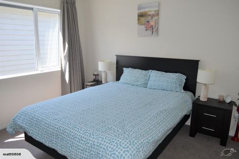 Photo of property in 10 Tarapiroe Avenue, Takanini, 2112