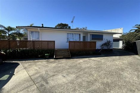 Photo of property in 36 Reelick Avenue, Pakuranga Heights, Auckland, 2010