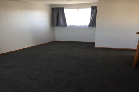 Photo of property in 17 Trevethick Grove, Woburn, Lower Hutt, 5010