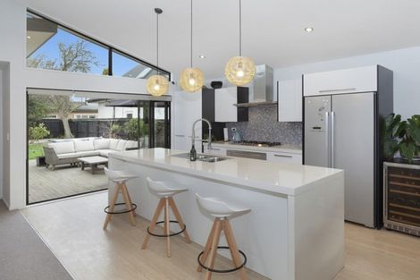 Photo of property in 136 Edgeware Road, St Albans, Christchurch, 8014